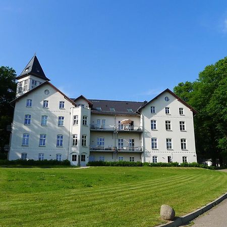 Jadgschloss Zu Hohen Niendorf Exterior foto